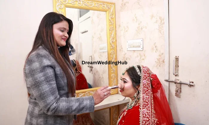 Apshra makeup Studio